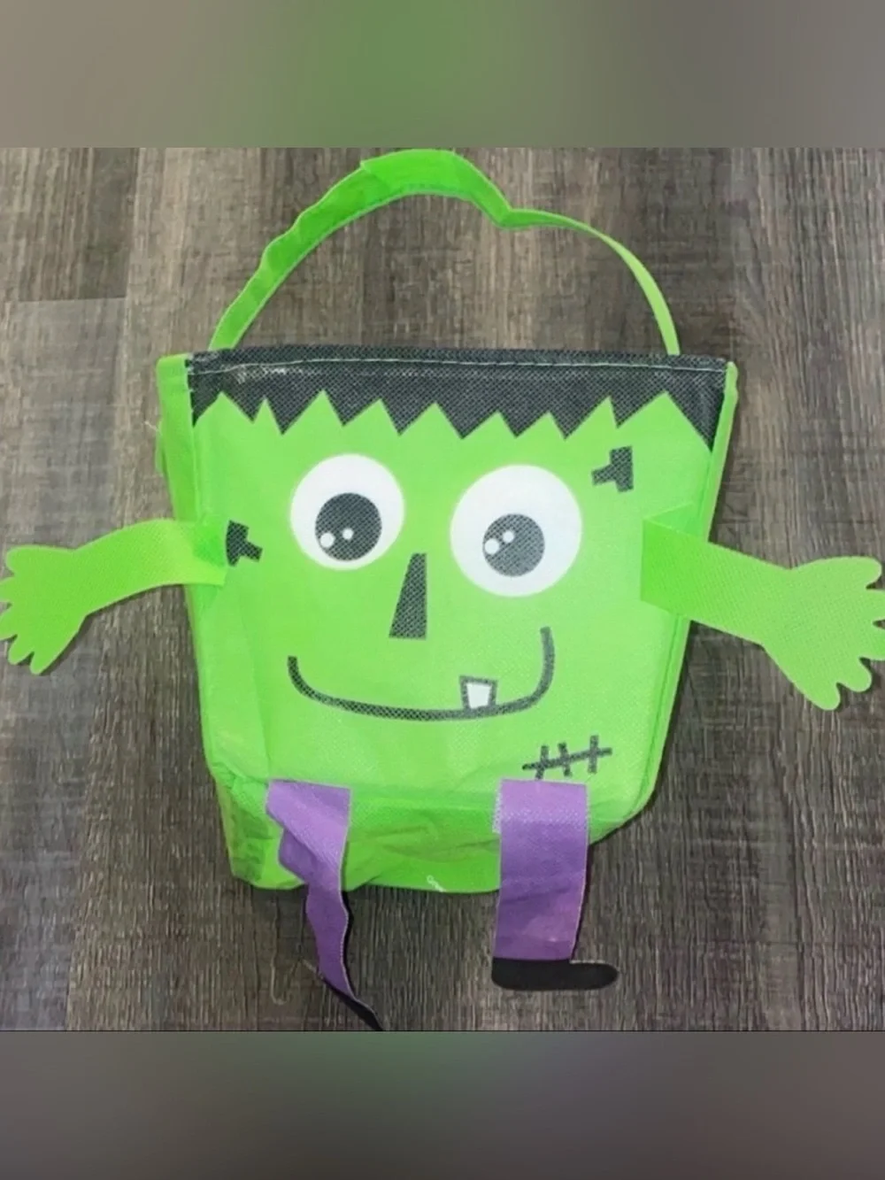 💞 Canvas Monster Halloween Trick Or Treat Basket